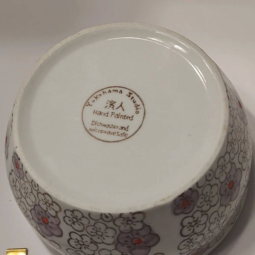 Floral Patterned Hand painted Yokohama Studios Ceramic Bowl White, Tan, Purple